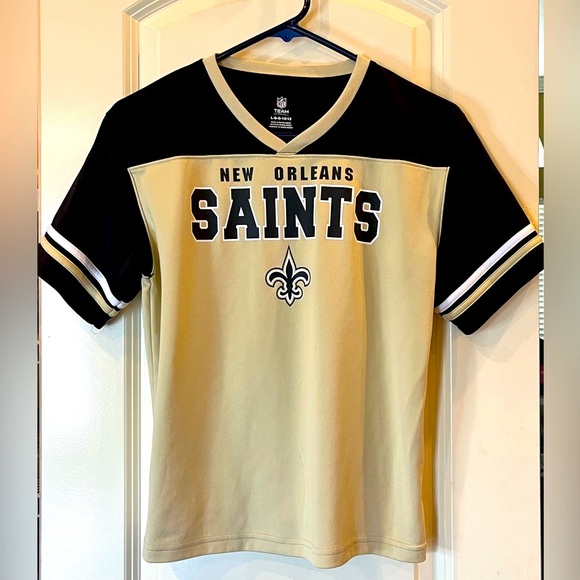 NFL Other - NFL NEW ORLEANS SAINTS shorts sleeve, V-neck shirt Large 10/12 Black & Gold